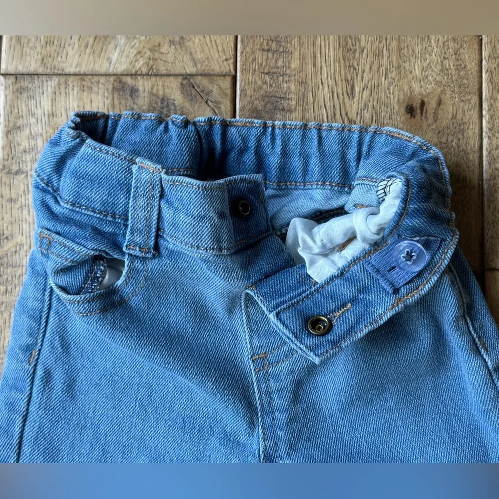 Garanimals Baby Girl Jeans size 18 Months - Picture 3 of 5